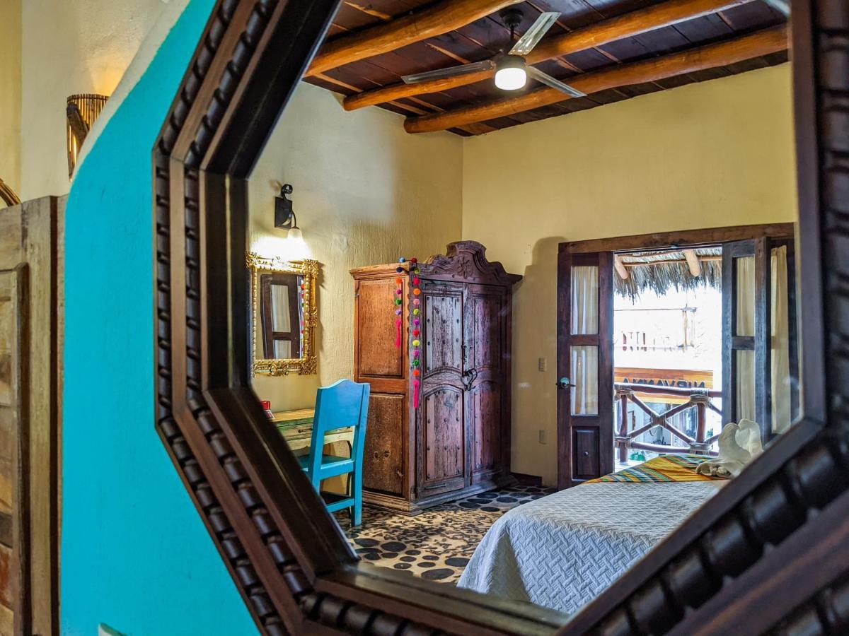Casa Palomera Hotel 2*